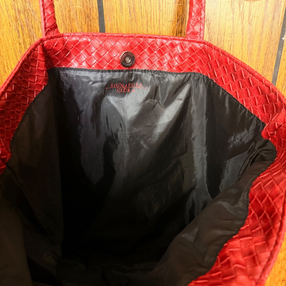 Signature Club A Tote Bag Womens Large Red Vegan Leather Shoulder Bag Snake Skin - Picture 6 of 6